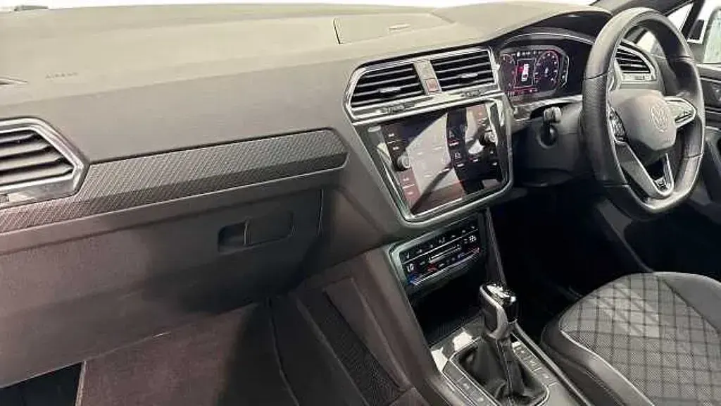 Used VW Tiguan 150 HP (110 kW) 2023 SUV