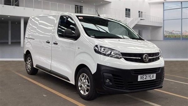 White Used 2021 Vauxhall Vivaro S Van | £15,594 (Fair price) - Image 1/1