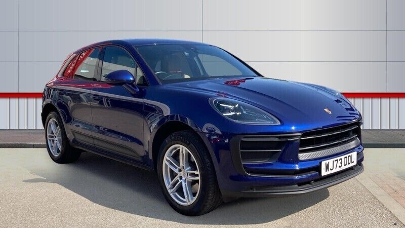Blue Used 2023 Porsche Macan SUV | £52,995 (Good price) - Image 1/4