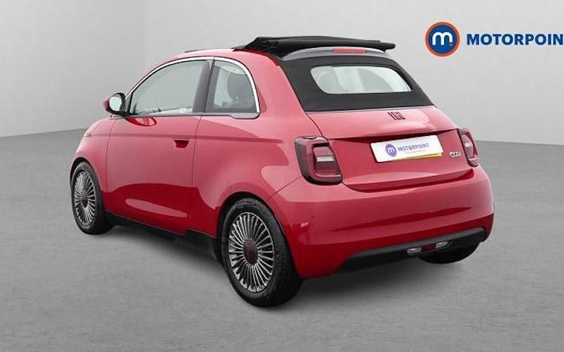 Used Fiat 500e Red 86 kW (118 HP) 2026 Cabriolet