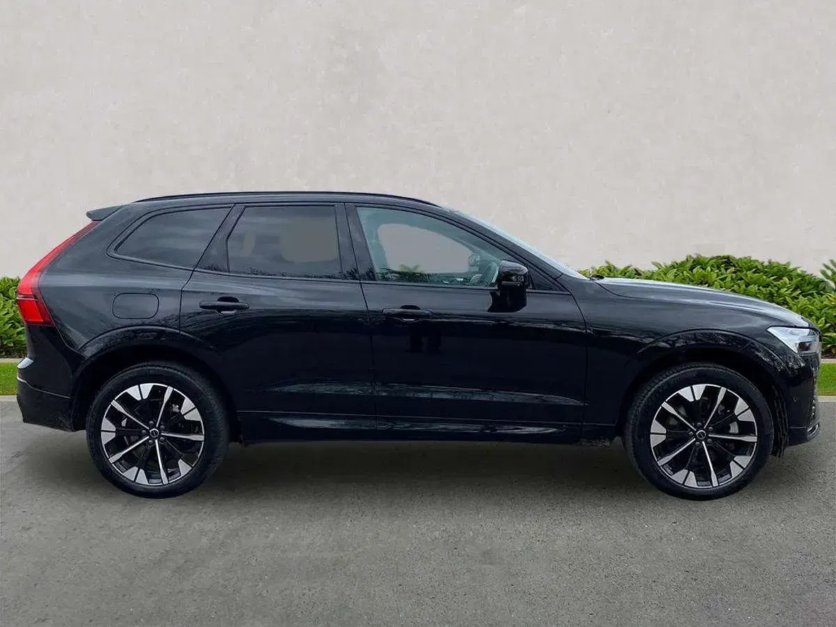 Second-hand Volvo XC60 Ultra 2025 Negru SUV