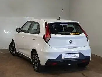 Used MG MG3 Exclusive 106 HP (77 kW) 2018 White Hatchback