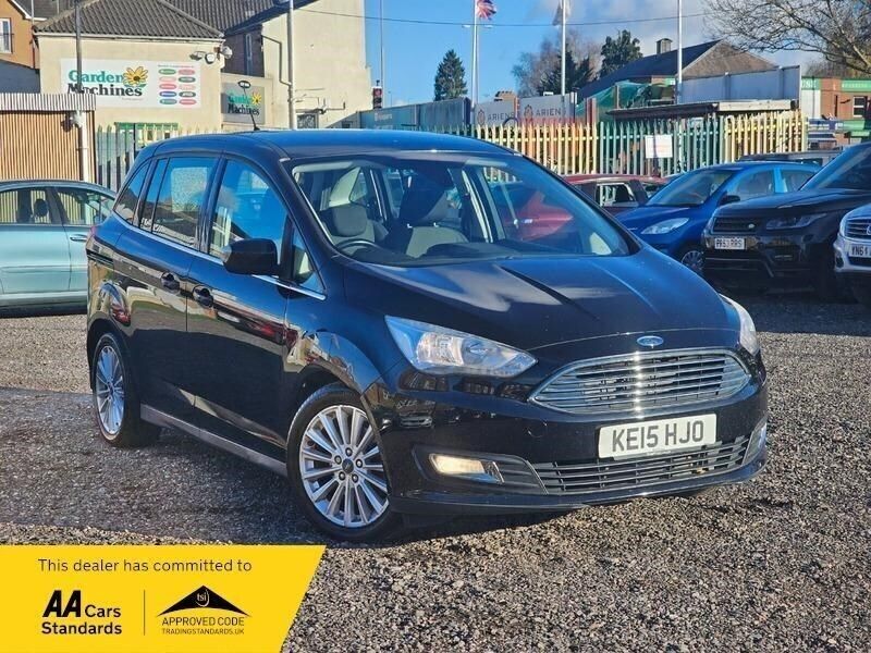 Black Used 2015 Ford Grand C-Max Titanium MPV | £7,850 (Fair price) - Image 1/4