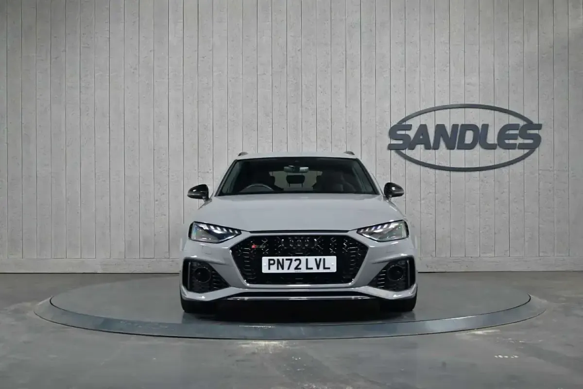 Used Audi RS4 Comfort 450 HP (330 kW) 2022 Grey Estate