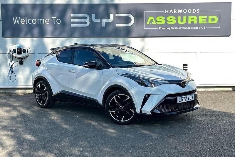 White/black Used 2022 Toyota C-HR Sport SUV | £21,430 (Fair price) - Image 1/1