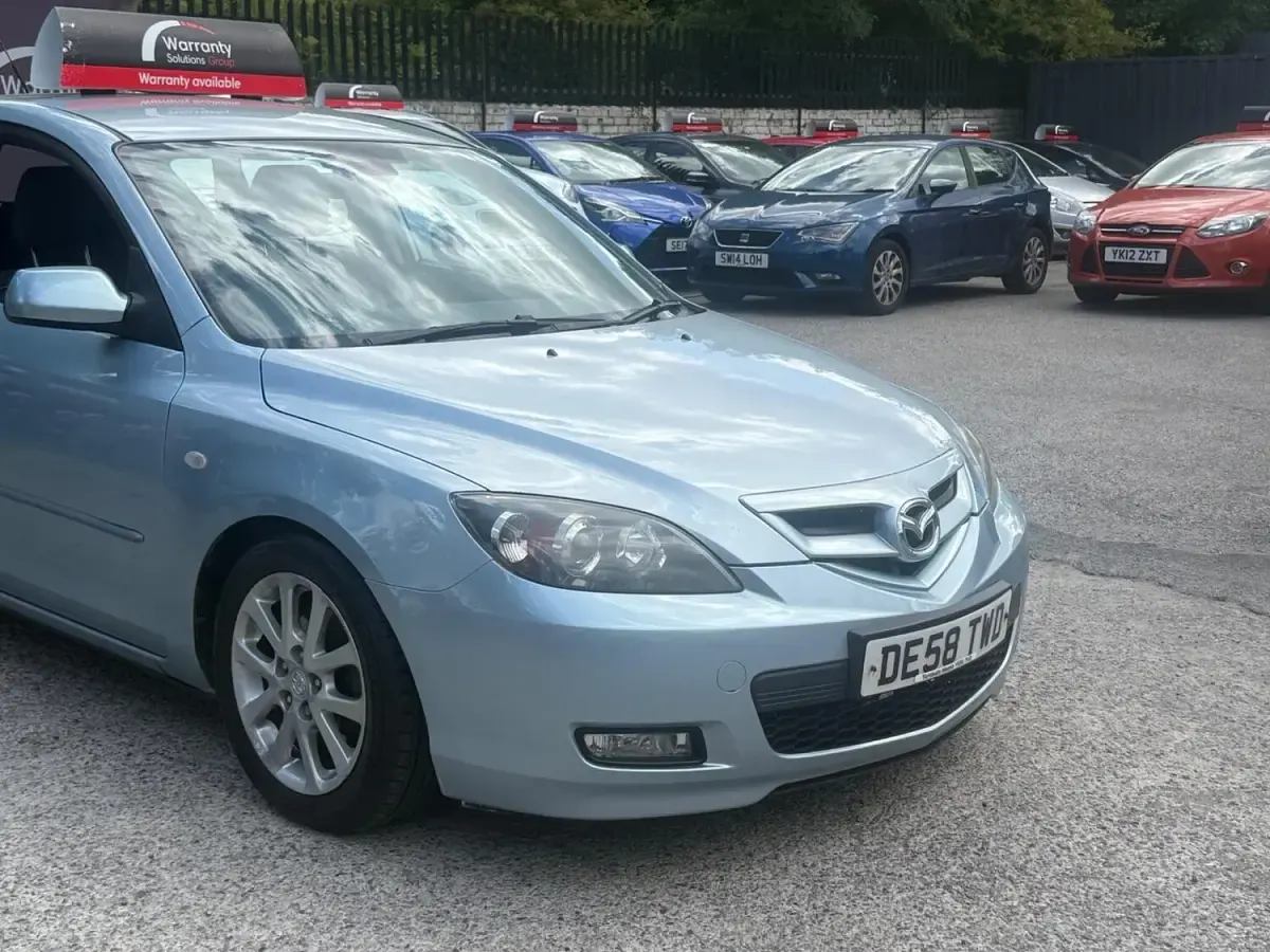 Used Mazda 3 Takara 105 HP (77 kW) 2008 Blue Hatchback