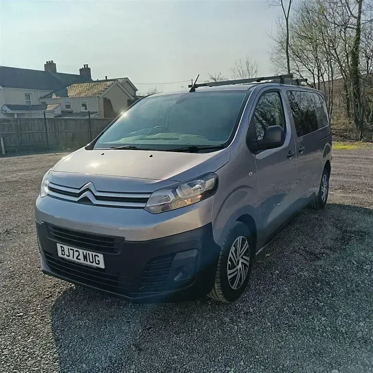 Używany Citroën Dispatch 2022 Szary Minivan