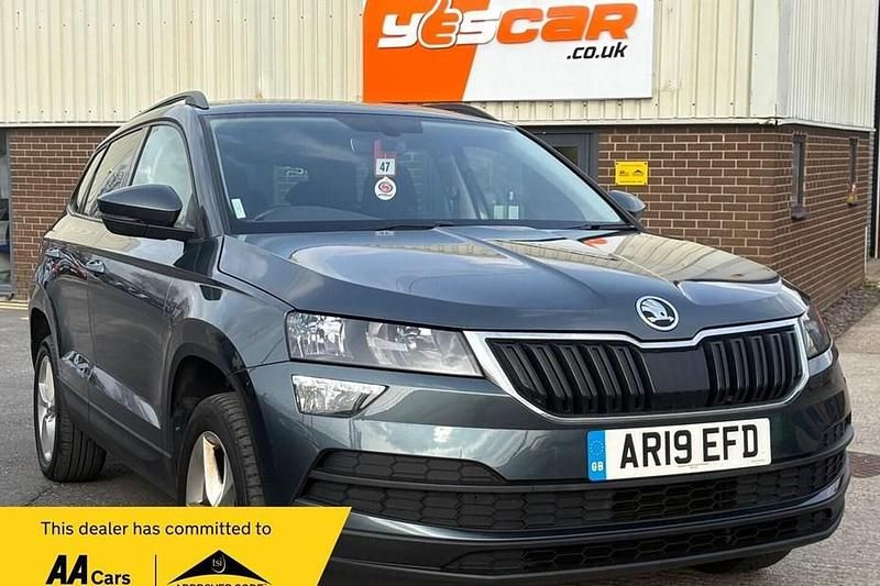 Used Skoda Karoq SE 115 HP (84 kW) 2019 Grey SUV