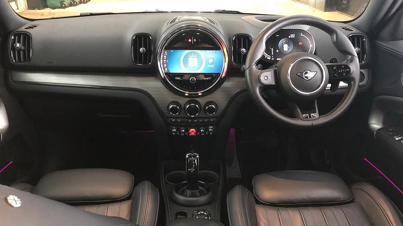 Used Mini Cooper S Countryman Exclusive 176 HP (129 kW) 2021 Black SUV