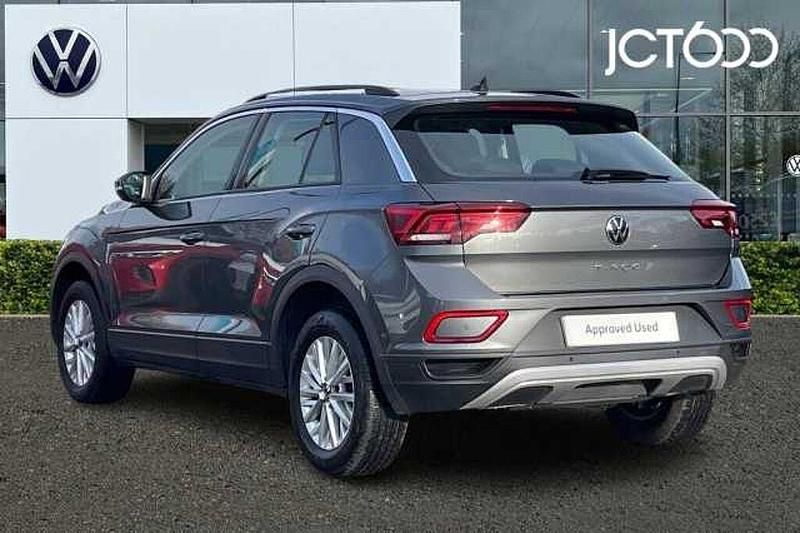 Used VW T-Roc Life 150 HP (110 kW) 2022 Grey SUV