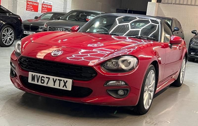 Used Fiat 124 Spider Lusso 140 HP (102 kW) 2017 Red Cabriolet