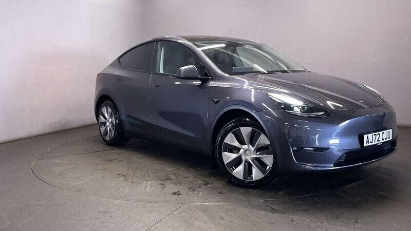 Grey Used 2022 Tesla Model Y Long Range SUV | £27,999 (Fair price) - Image 1/4