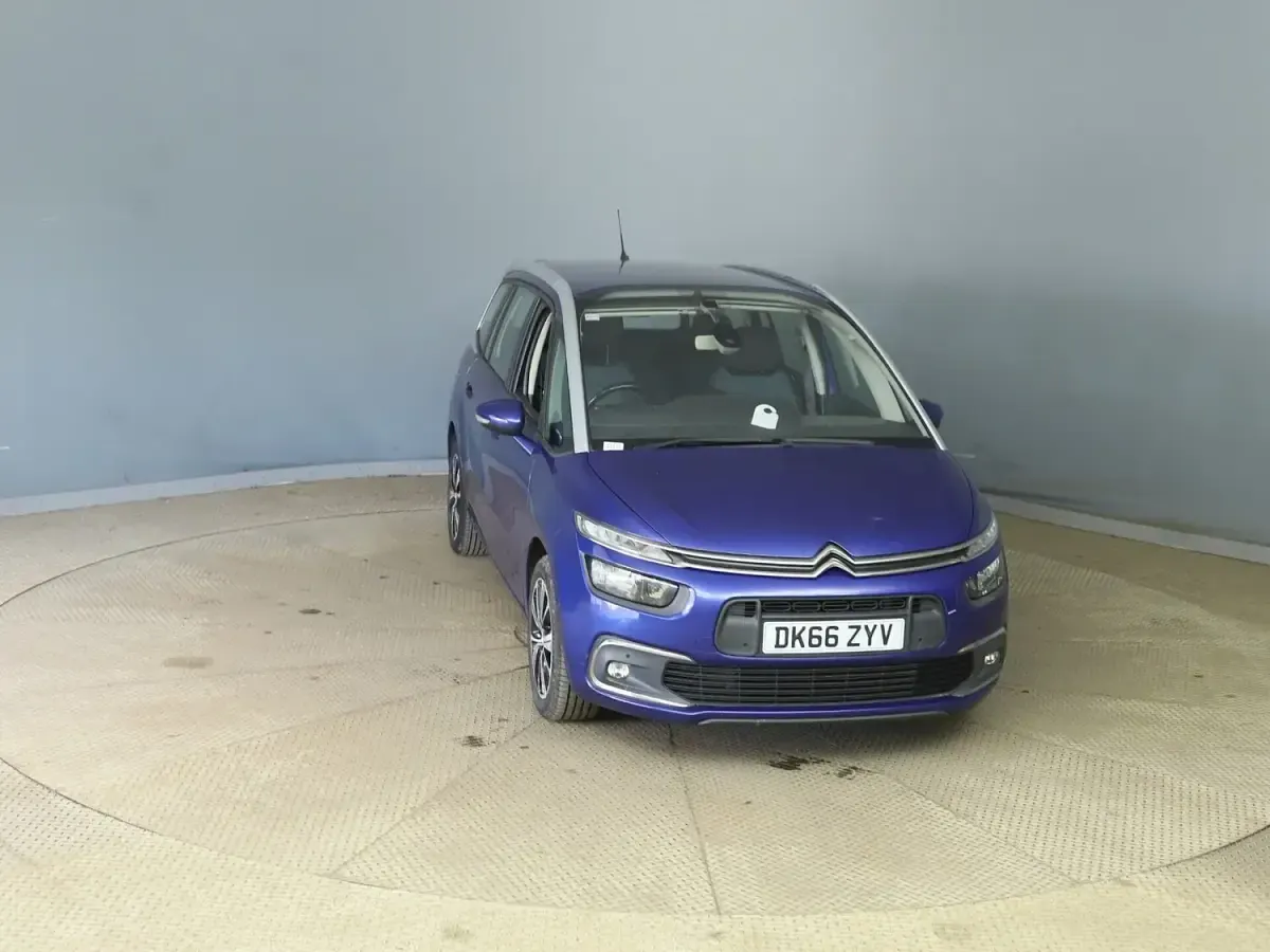 Used Citroën Grand C4 Picasso Feel 120 HP (88 kW) 2016 Blue MPV