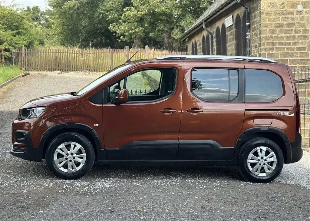 Used Peugeot Rifter Allure 2021 Bronze MPV
