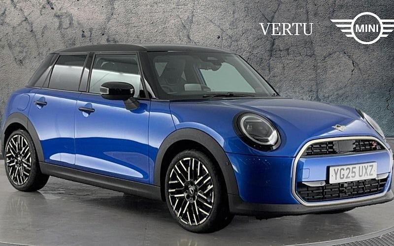 New 2025 Mini Cooper Exclusive Hatchback | £30,000 (Super price) - Image 1/4