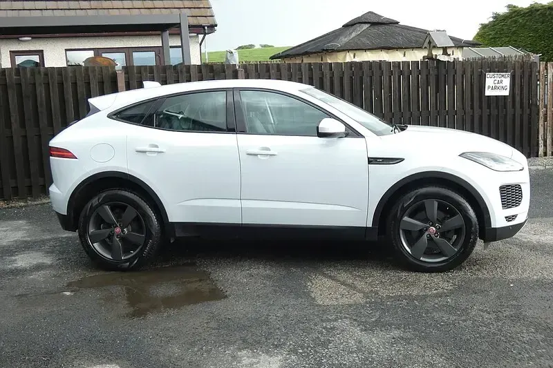 Used Jaguar E-Pace SE 2019 White SUV