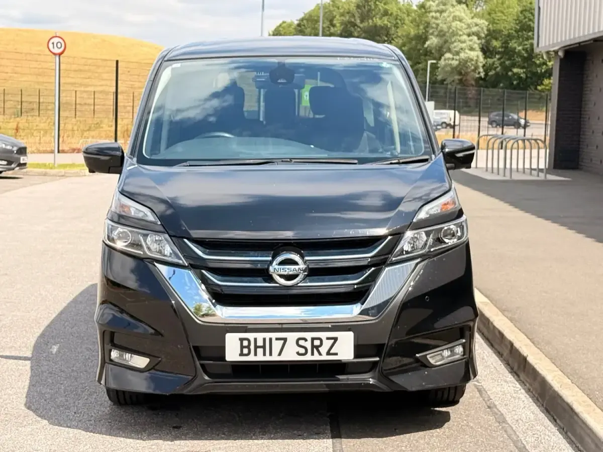 Used Nissan Serena 150 HP (110 kW) 2017 Black MPV