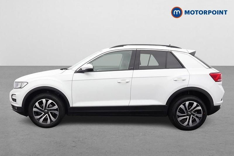 Begagnad VW T-Roc Active 110 HK (80 kW) 2021 Vit SUV
