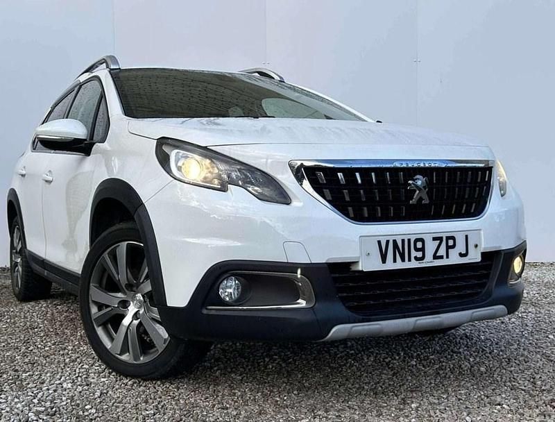 White Used 2019 Peugeot 2008 Allure SUV | £7,350 (Super price) - Image 1/4