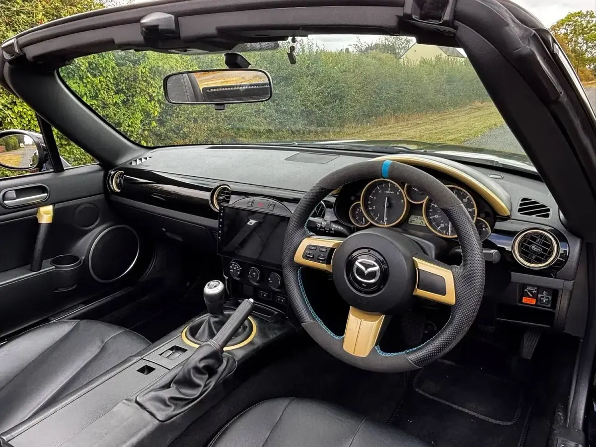 Used Mazda MX5 Inclusive 160 HP (117 kW) 2007 Black Cabriolet