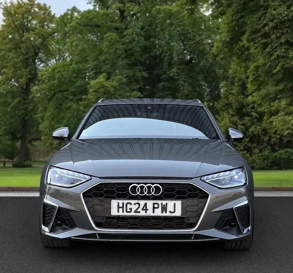 Used Audi A4 S-Line 204 HP (150 kW) 2024 Grey Estate