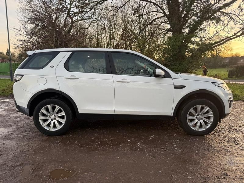 Second-hand Land Rover Discovery Sport SE 190 CP (139 kW) 2015 Alb SUV