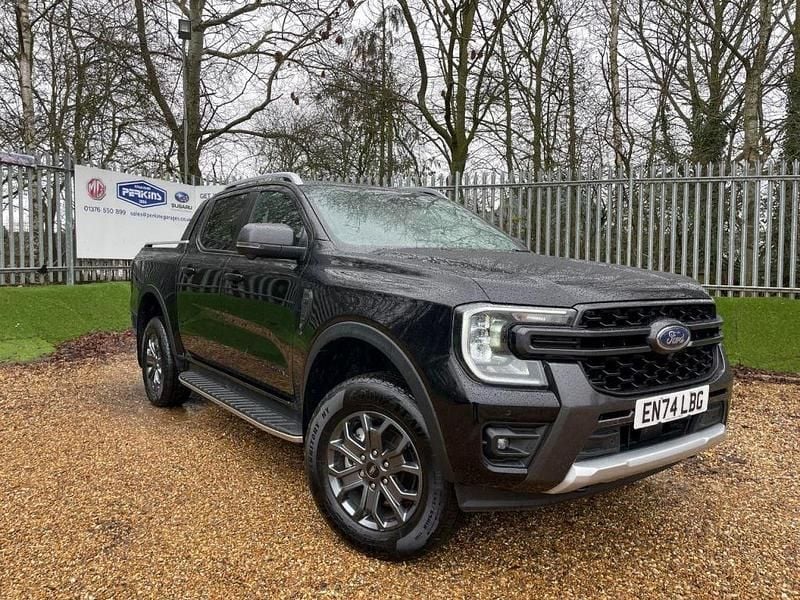 Used Ford Ranger Wildtrack 240 HP (176 kW) 2025 Black Pickup