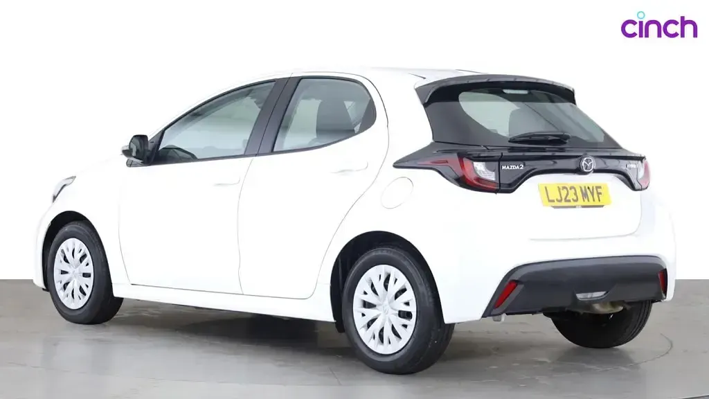 Used Mazda 2 116 HP (85 kW) 2023 White Hatchback