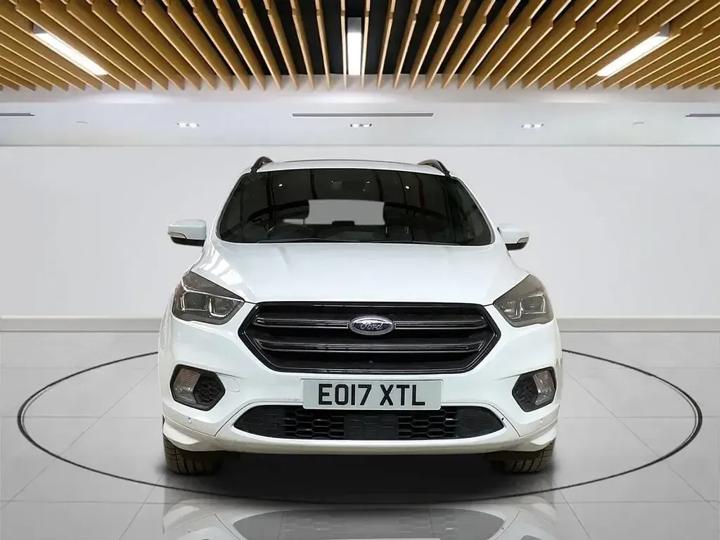 Used Ford Kuga ST-Line X 180 HP (132 kW) 2017 White SUV
