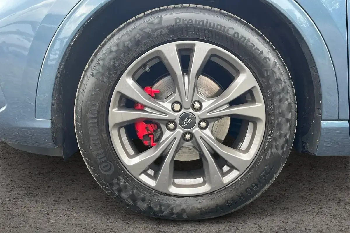 Used Ford Kuga ST-Line 150 HP (110 kW) 2022 Blue SUV
