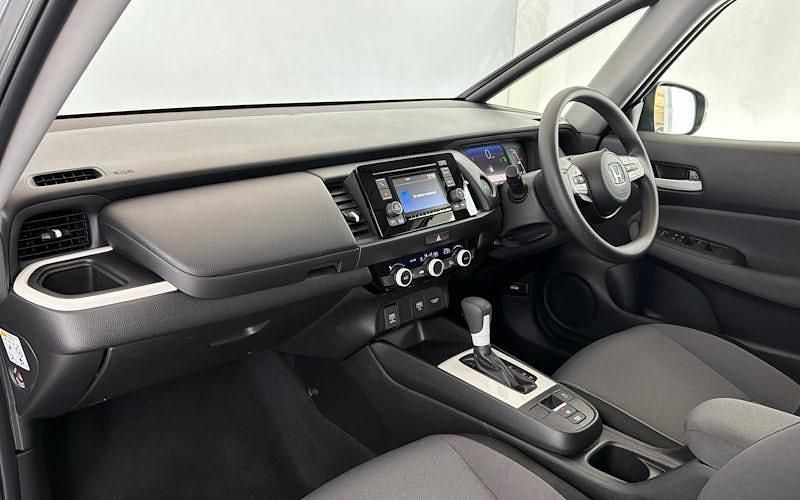 Second-hand Honda Jazz Hybrid 109 CP (80 kW) 2023 Gri Hatchback