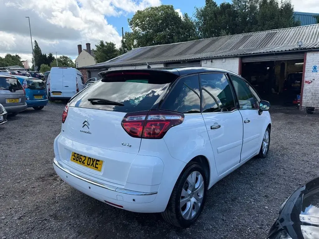 Used Citroën C4 Picasso Platinum 110 HP (80 kW) 2012 White MPV