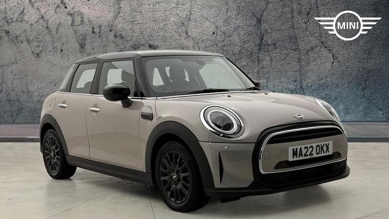 Used Mini Cooper Classic 134 HP (98 kW) 2022 Grey Hatchback