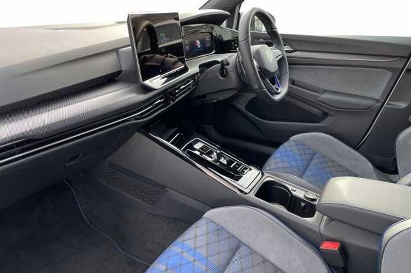 Used VW Golf VIII Black Edition 333 HP (244 kW) 2025 White Hatchback