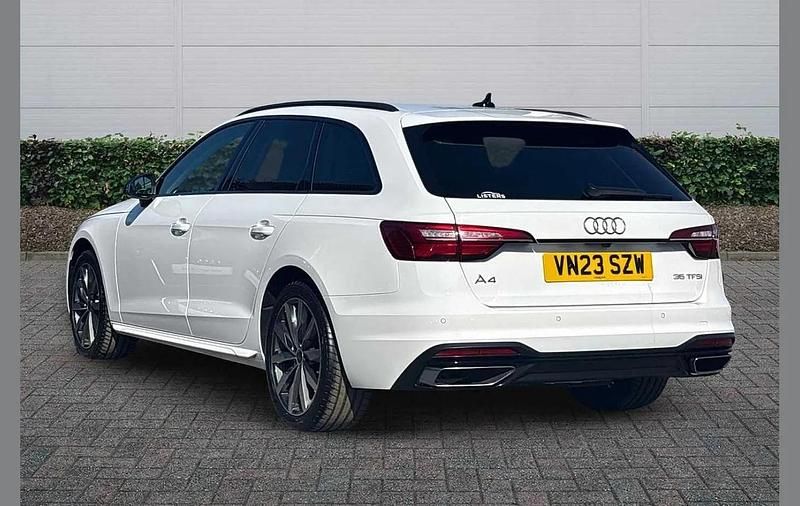 Used Audi A4 Sport 147 HP (108 kW) 2023 White Estate