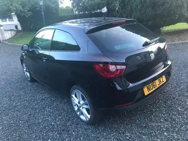 Used Seat Ibiza Copa 85 HP (62 kW) 2011 Black Hatchback