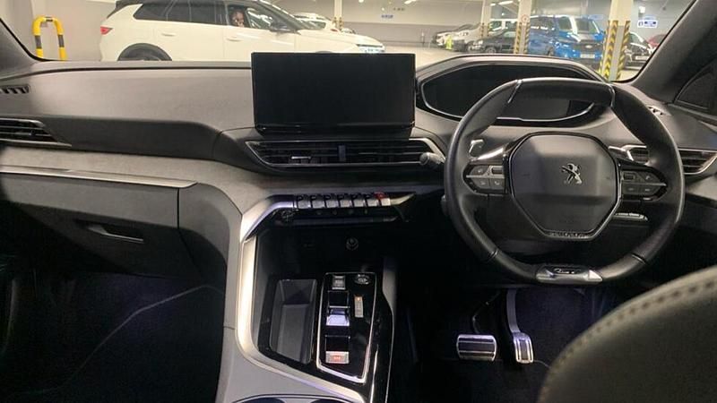 Used Peugeot 3008 GT 134 HP (98 kW) 2024 Black SUV