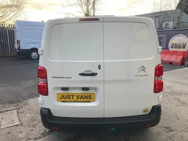 Używany Citroën Dispatch 100 KM (73 kW) 2019 Biały Minivan
