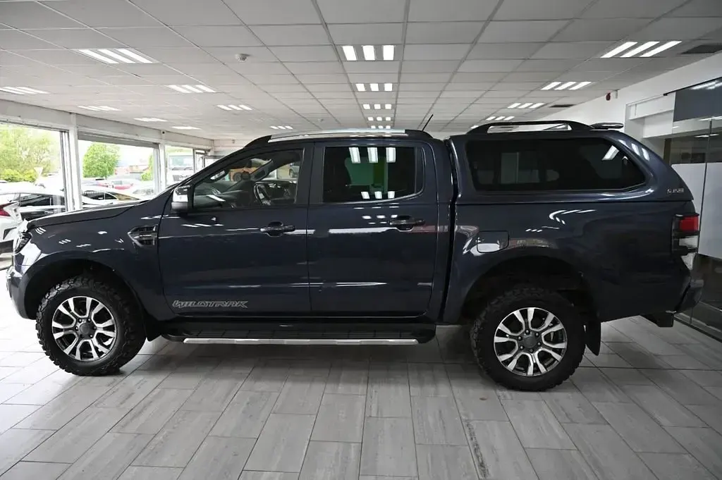 Käytetty Ford Ranger Wildtrack 2021 Harmaa Nouto