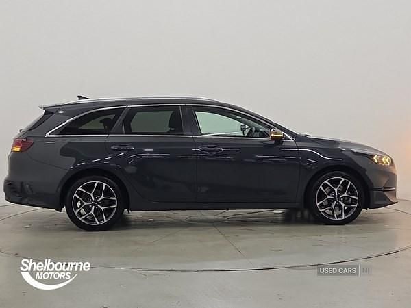 Used Kia Ceed 138 HP (101 kW) 2025 Grey Hatchback