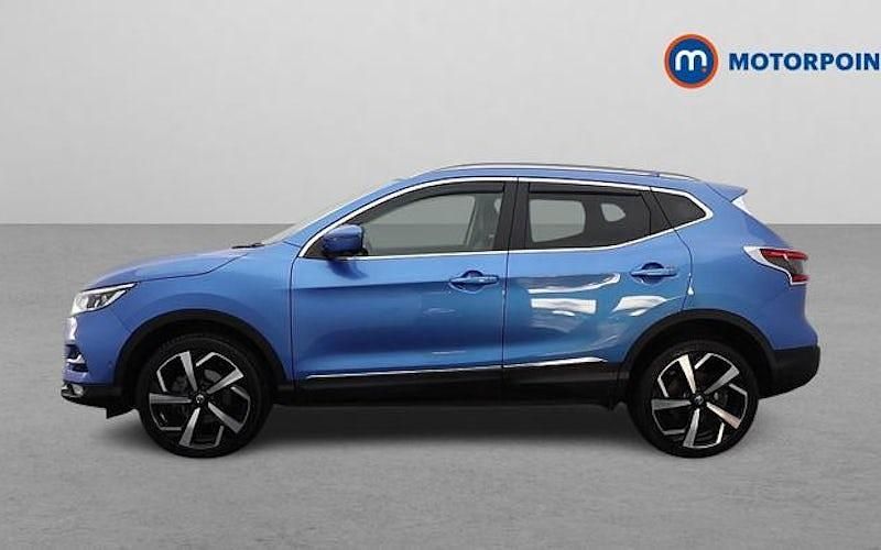 Used Nissan Qashqai Tekna 140 HP (102 kW) 2019 Blue SUV