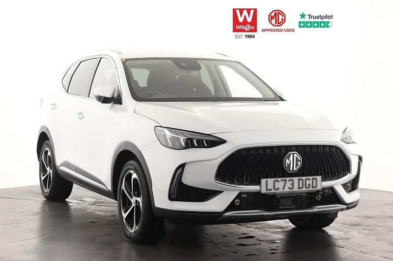 White Used 2024 MG HS Trophy SUV | £18,198 (Fair price) - Image 1/4
