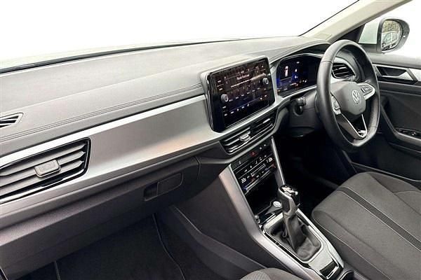 Used VW T-Roc Match 150 HP (110 kW) 2024 White SUV