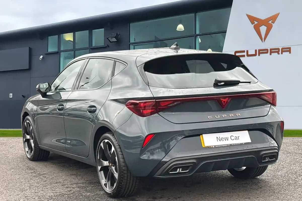 New Cupra Leon 150 HP (110 kW) 2026 Blue Hatchback