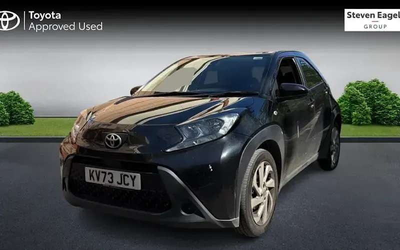 Used Toyota Aygo X PURE 72 HP (52 kW) 2025 SUV