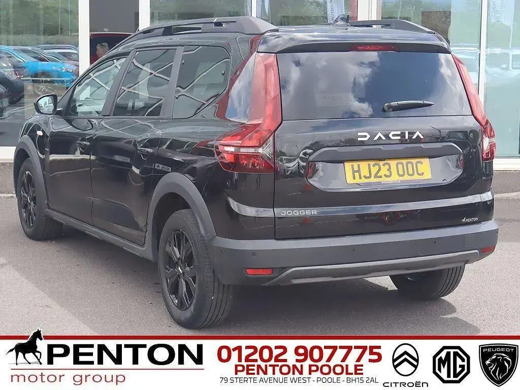 Used Dacia Jogger Extreme 2023 Black MPV