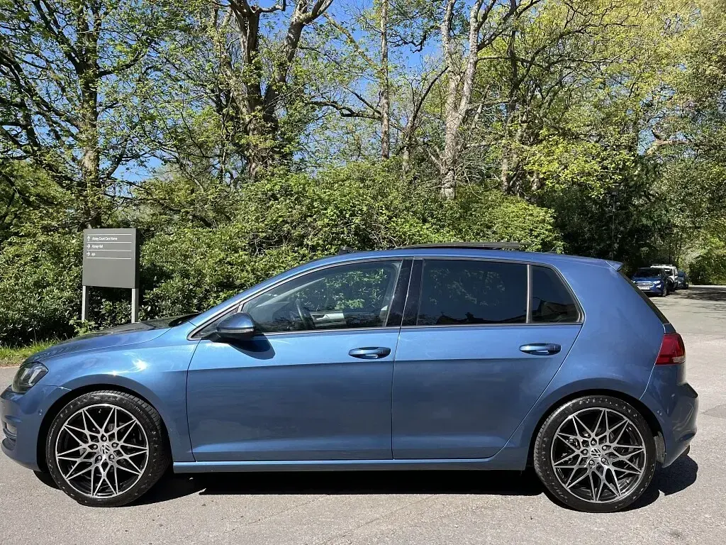 Used VW Golf VII Edition 2015 Blue Hatchback