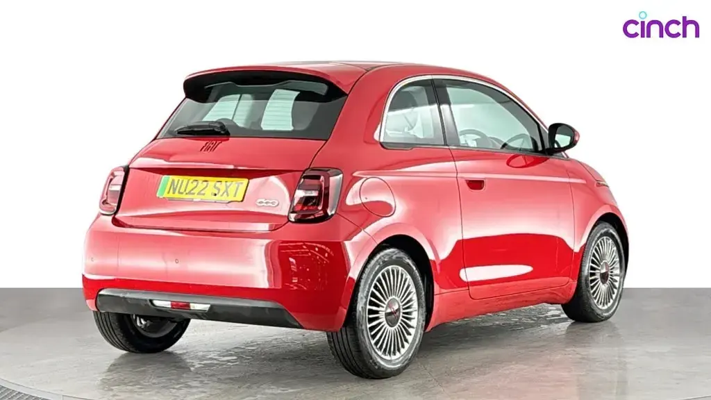 Used Fiat 500e Red 69 kW (95 HP) 2022 Hatchback