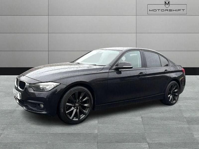 Used BMW 318 Comfort Edition 2016 Black Sedan