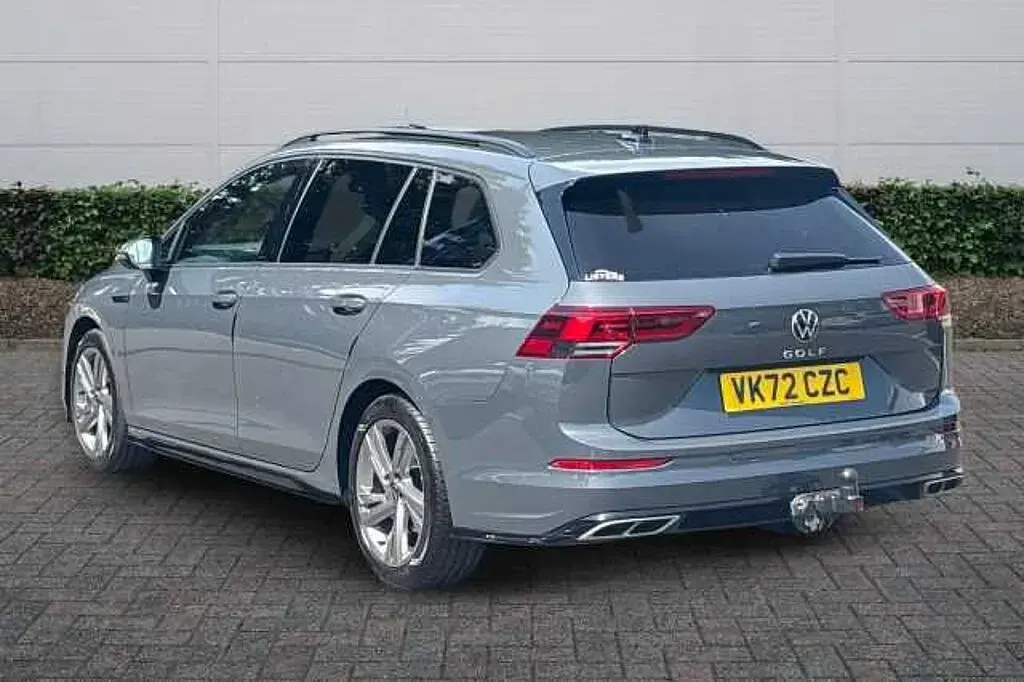 Used VW Golf VIII R-line 150 HP (110 kW) 2022 Grey Estate